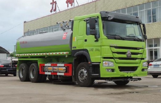 重汽豪沃天然氣18方綠化灑水車廠家價(jià)格2