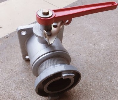 帶消防栓接口的灑水車球閥圖片 帶消防栓接口的灑水車球閥圖片