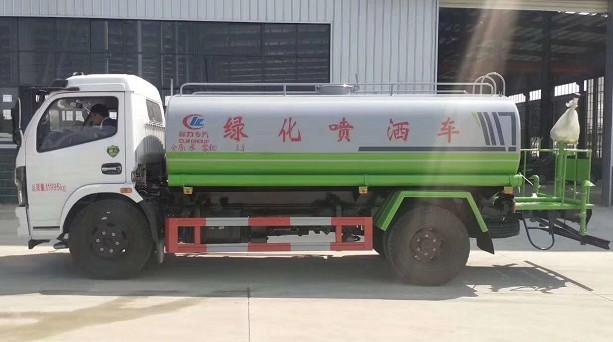 國六10噸東風多利卡灑水車圖片 國六10噸東風多利卡灑水車圖片