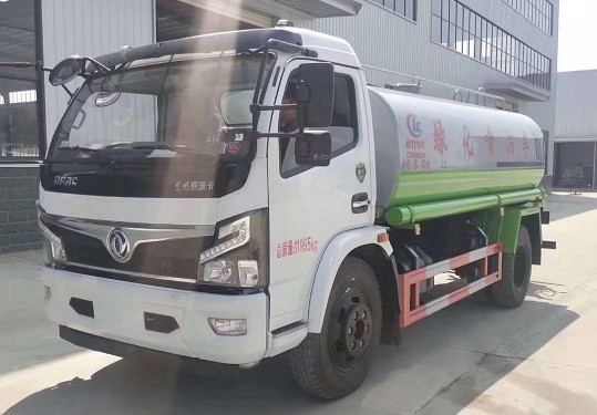 10方灑水車廠家_國六10噸東風多利卡綠化灑水車3
