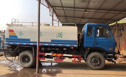 二手東風145國五帶手續12噸灑水車圖片 二手東風145國五帶手續12噸灑水車圖片