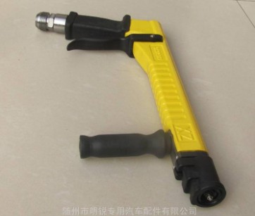 消防車(chē)中壓水槍圖片 消防車(chē)中壓水槍圖片