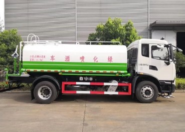 國六東風(fēng)天錦KR灑水車圖片 國六東風(fēng)天錦KR灑水車圖片