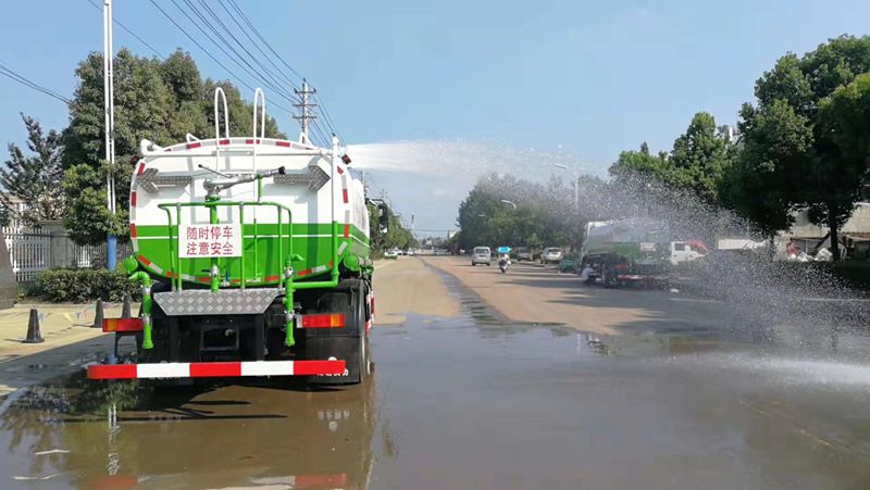 國六東風(fēng)天錦KR灑水車圖片 國六東風(fēng)天錦KR灑水車圖片
