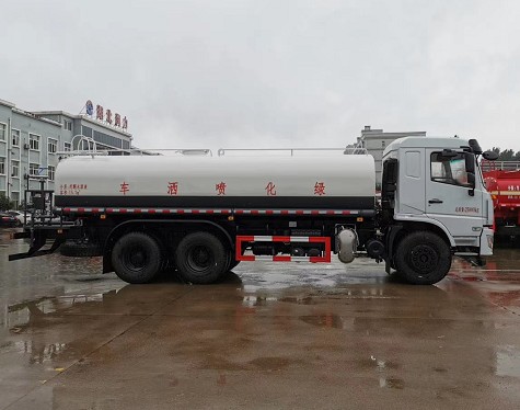 國六19方東風(fēng)D3L后雙橋?yàn)⑺? alt=