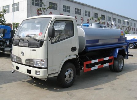 程力灑水車圖片 程力灑水車圖片