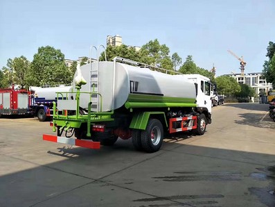 程力灑水車圖片 程力灑水車圖片