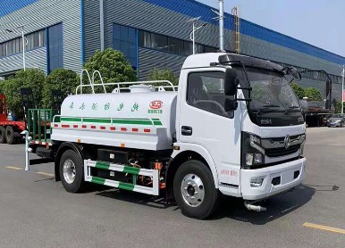 東風(fēng)多利卡5噸純電動灑水車 東風(fēng)多利卡5噸純電動灑水車