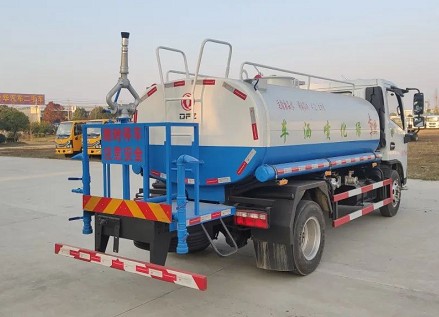 國六東風5方灑水車 國六東風5方灑水車