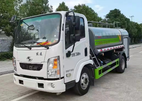 上汽躍進5-6方森林消防灑水車 上汽躍進5-6方森林消防灑水車