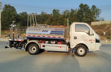 東風華神新能源2.2方灑水車 東風華神新能源2.2方灑水車