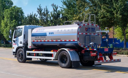 東風(fēng)福瑞卡混合動(dòng)力6.81方灑水車 東風(fēng)福瑞卡混合動(dòng)力6.81方灑水車