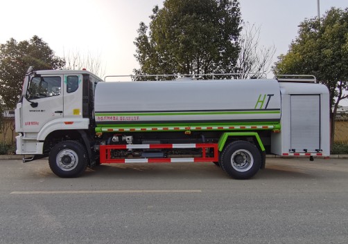 重汽豪沃13方消防灑水車_浩天星運牌HTX5185GPSHR6型綠化噴灑車 重汽豪沃13方消防灑水車_浩天星運牌HTX5185GPSHR6型綠化噴灑車