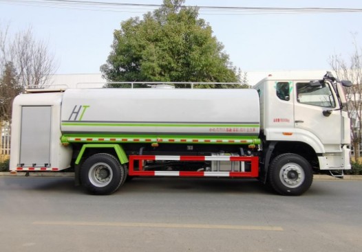 重汽豪沃13方消防灑水車_浩天星運牌HTX5185GPSHR6型綠化噴灑車 重汽豪沃13方消防灑水車_浩天星運牌HTX5185GPSHR6型綠化噴灑車